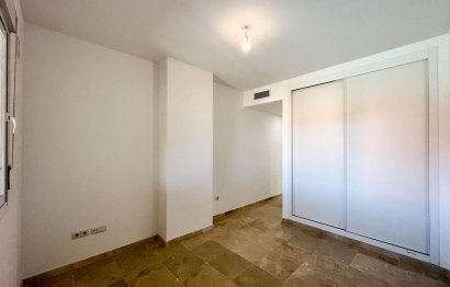 Resale - Apartment - Middle Floor Apartment - Fuengirola - Fuengirola Centro