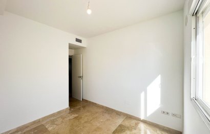 Resale - Apartment - Middle Floor Apartment - Fuengirola - Fuengirola Centro