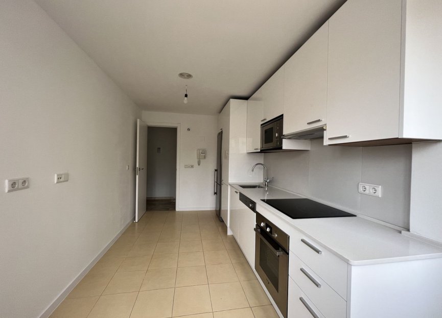 Resale - Apartment - Middle Floor Apartment - Fuengirola - Fuengirola Centro