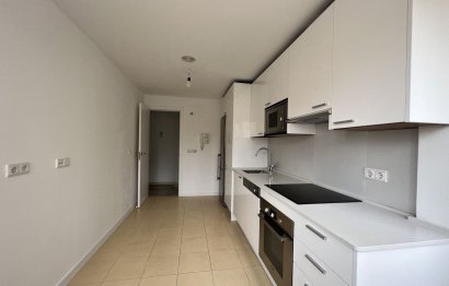 Resale - Apartment - Middle Floor Apartment - Fuengirola - Fuengirola Centro