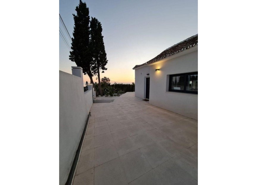 Reventa - House - Detached Villa - Marbella - El Rosario