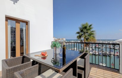 Resale - Apartment - Penthouse - Manilva - La Duquesa