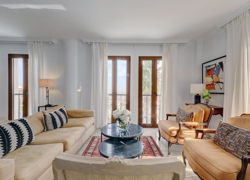 Resale - Apartment - Penthouse - Manilva - La Duquesa