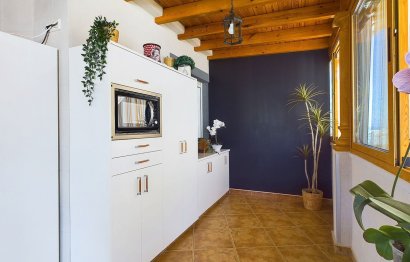 Resale - Apartment - Penthouse - Estepona - Estepona Centro