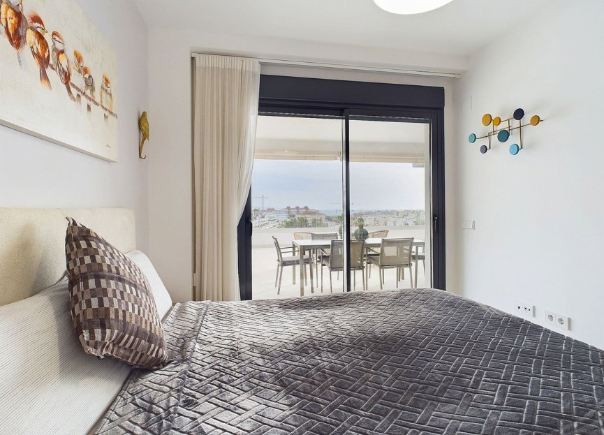 Reventa - Apartment - Middle Floor Apartment - Estepona - Estepona Centro