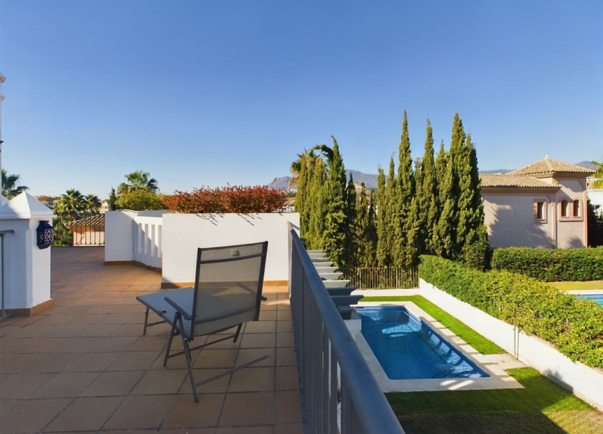 Resale - House - Detached Villa - Estepona - Estepona Centro