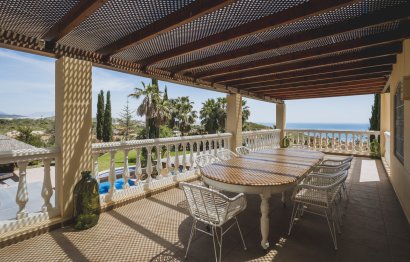 Resale - House - Detached Villa - Estepona - Estepona Centro