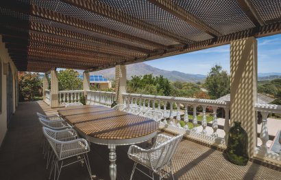 Resale - House - Detached Villa - Estepona - Estepona Centro