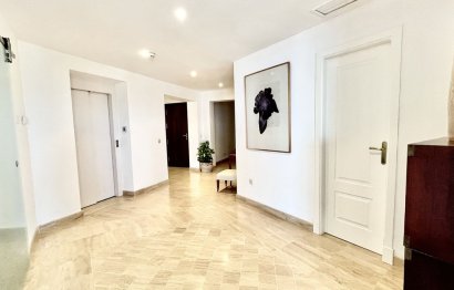 Resale - Apartment - Penthouse - Marbella - Río Real