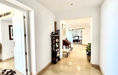 Resale - Apartment - Penthouse - Marbella - Río Real