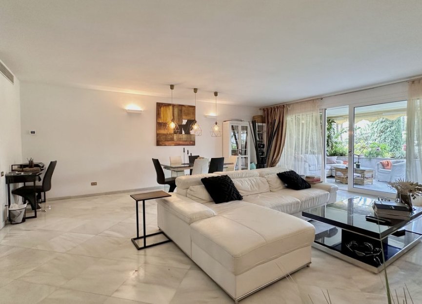 Resale - Apartment - Middle Floor Apartment - Marbella - The Golden Mile