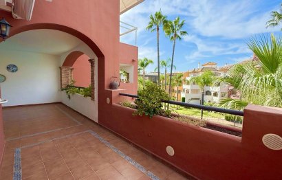 Resale - Apartment - Middle Floor Apartment - Marbella - The Golden Mile