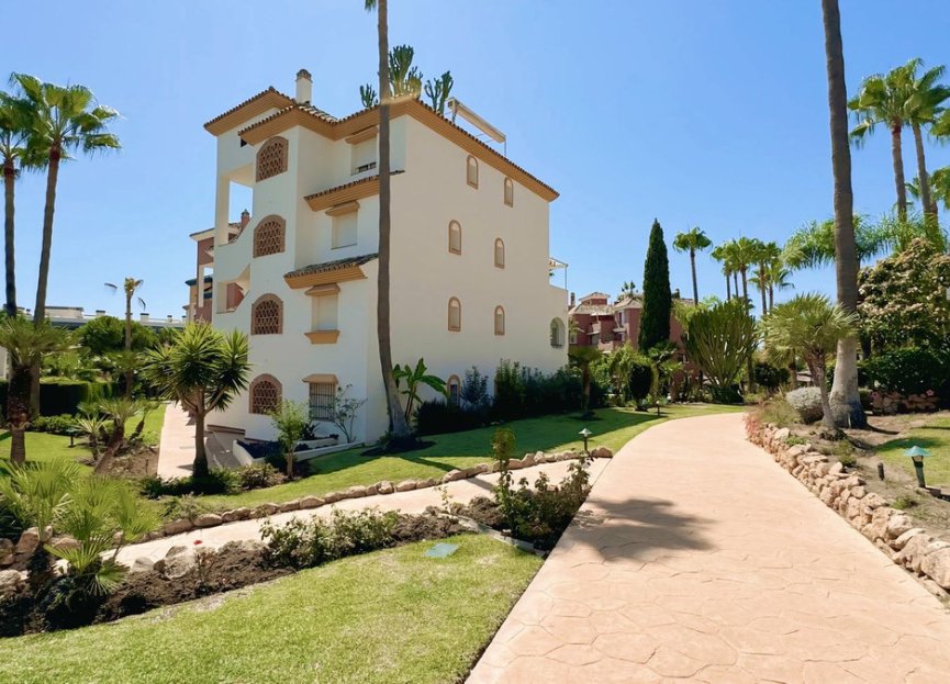 Resale - Apartment - Middle Floor Apartment - Marbella - The Golden Mile