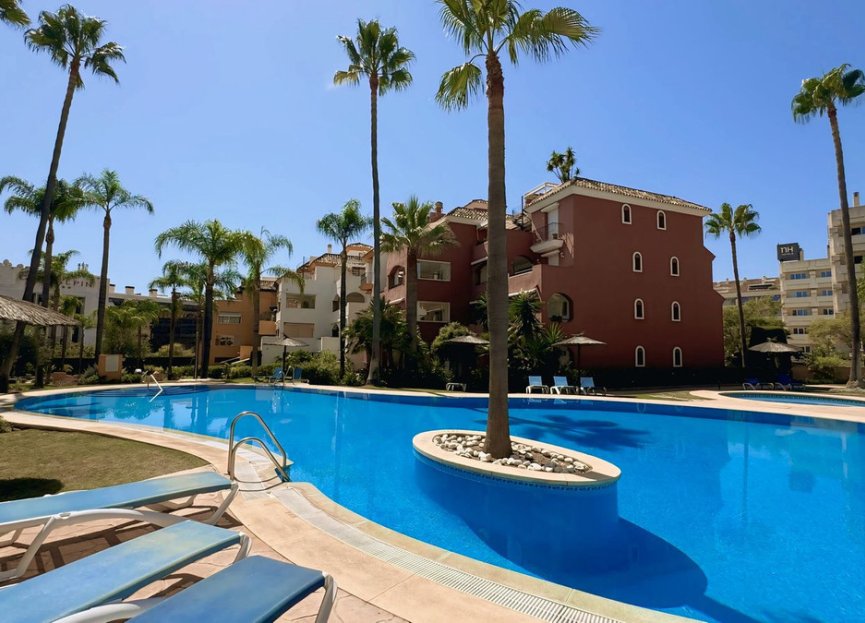 Resale - Apartment - Middle Floor Apartment - Marbella - The Golden Mile