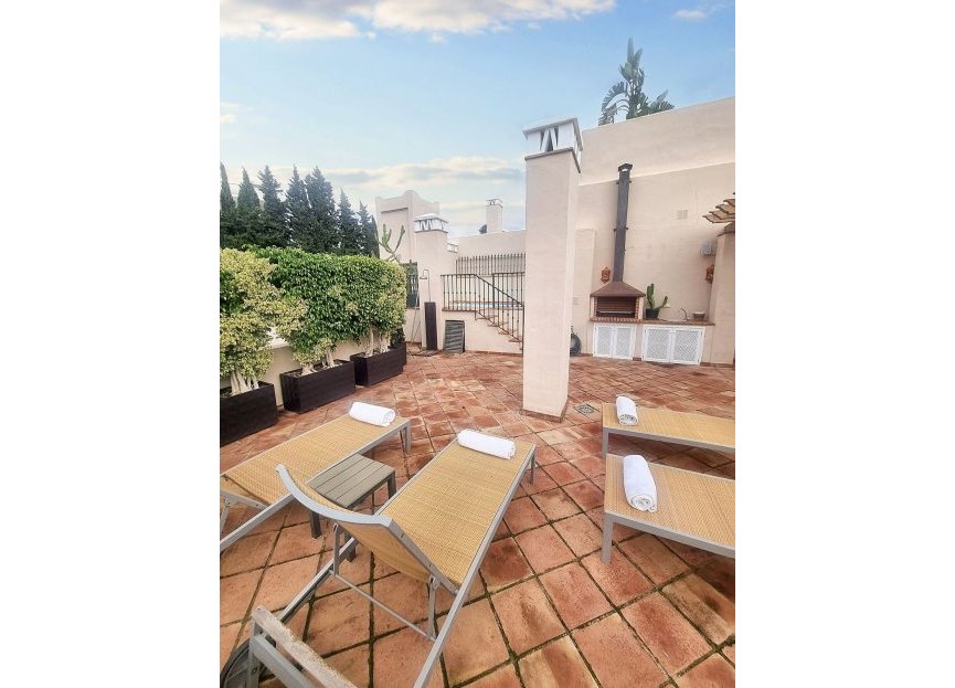 Resale - Apartment - Penthouse - Estepona - Atalaya