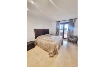 Resale - Apartment - Penthouse - Estepona - Atalaya