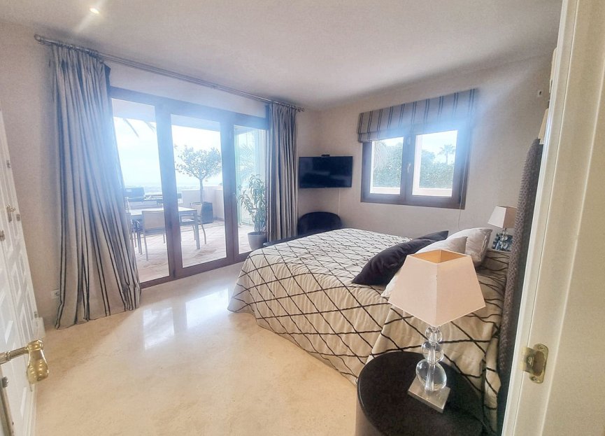 Resale - Apartment - Penthouse - Estepona - Atalaya