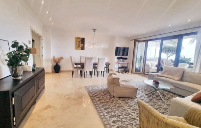 Resale - Apartment - Penthouse - Estepona - Atalaya