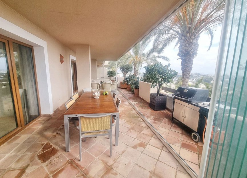 Resale - Apartment - Penthouse - Estepona - Atalaya