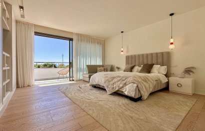 Reventa - House - Detached Villa - Marbella - Nagüeles