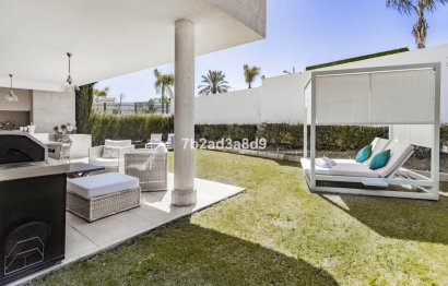 Resale - Apartment - Ground Floor Apartment - Estepona - New Golden Mile