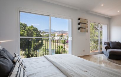 Resale - House - Townhouse - Benahavís - La Quinta