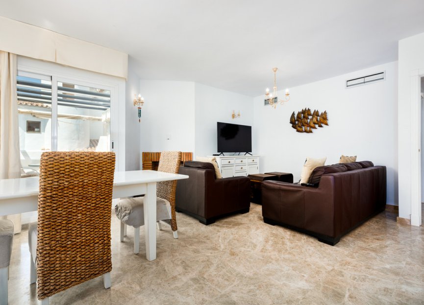 Resale - Apartment - Penthouse - Marbella - Nueva Andalucia