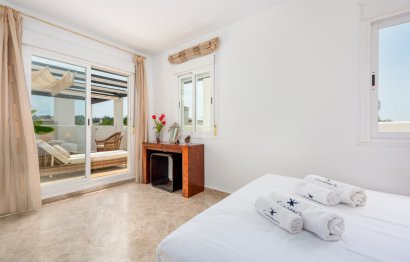 Resale - Apartment - Penthouse - Marbella - Nueva Andalucia