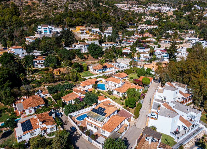 Resale - House - Detached Villa - Benalmádena - Benalmadena Centro