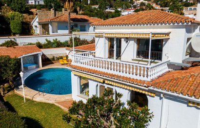 Resale - House - Detached Villa - Benalmádena - Benalmadena Centro