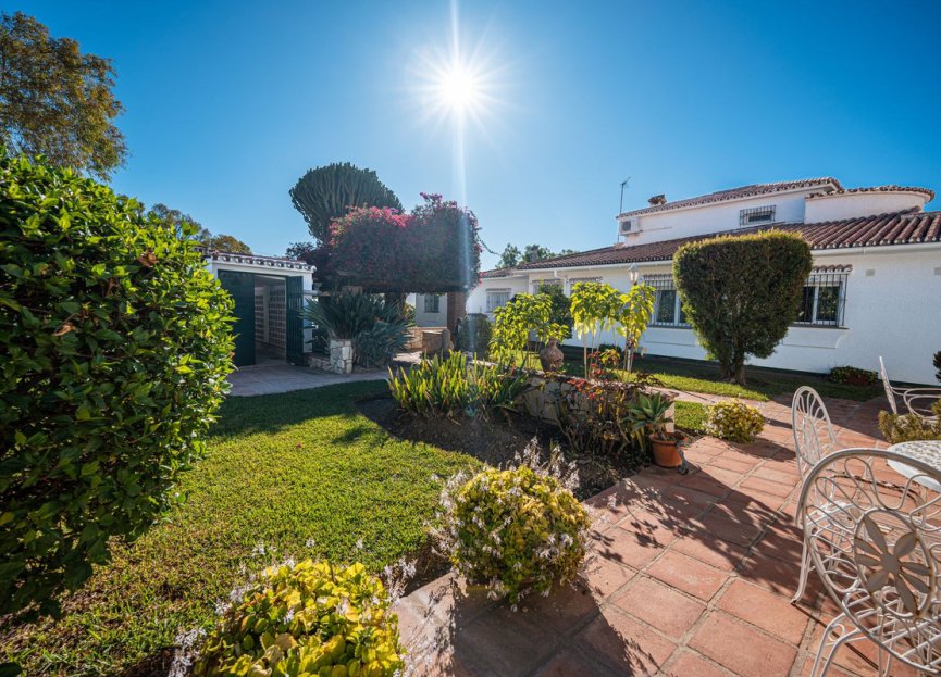 Resale - House - Detached Villa - Benalmádena - Benalmadena Centro