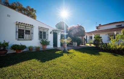 Resale - House - Detached Villa - Benalmádena - Benalmadena Centro