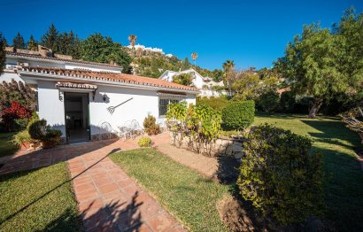 Resale - House - Detached Villa - Benalmádena - Benalmadena Centro