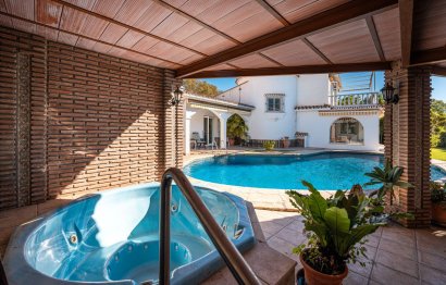 Resale - House - Detached Villa - Benalmádena - Benalmadena Centro