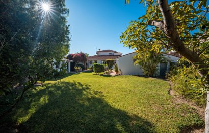 Resale - House - Detached Villa - Benalmádena - Benalmadena Centro