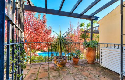 Resale - House - Townhouse - Marbella - Nueva Andalucia