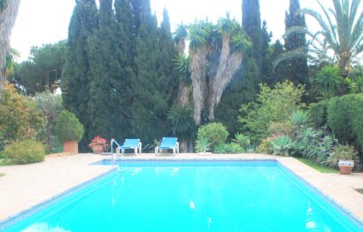 Resale - House - Detached Villa - Marbella - Las Chapas