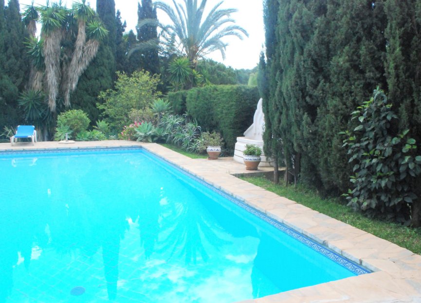 Reventa - House - Detached Villa - Marbella - Las Chapas