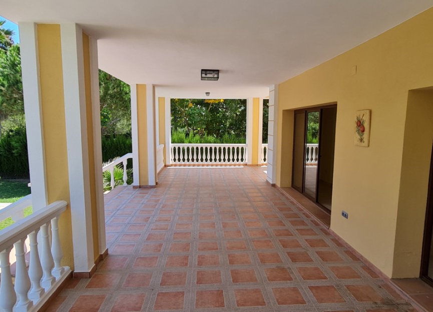 Resale - House - Detached Villa - Marbella - Las Chapas