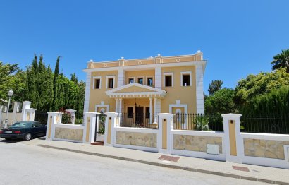 Resale - House - Detached Villa - Marbella - Las Chapas