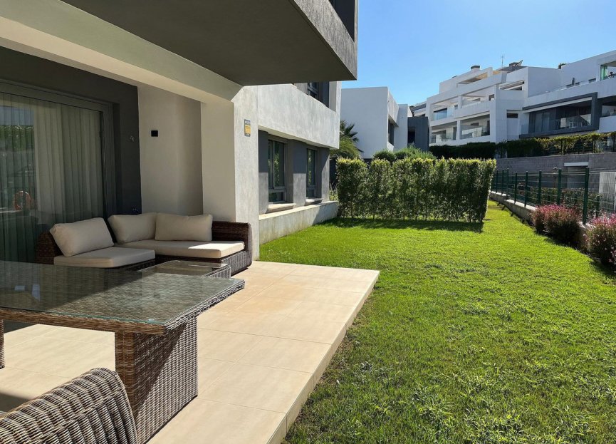 Resale - Apartment - Ground Floor Apartment - Estepona - Estepona Centro