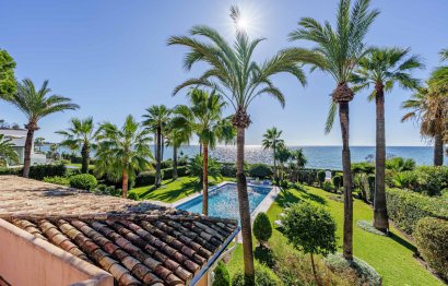 Resale - House - Detached Villa - Estepona - Benamara