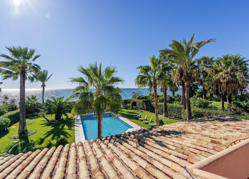 Resale - House - Detached Villa - Estepona - Benamara