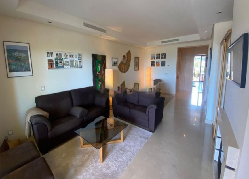 Resale - Apartment - Middle Floor Apartment - Benahavís - La Quinta