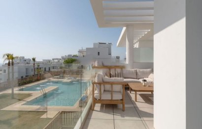 Resale - Apartment - Middle Floor Apartment - Mijas - La Cala De Mijas