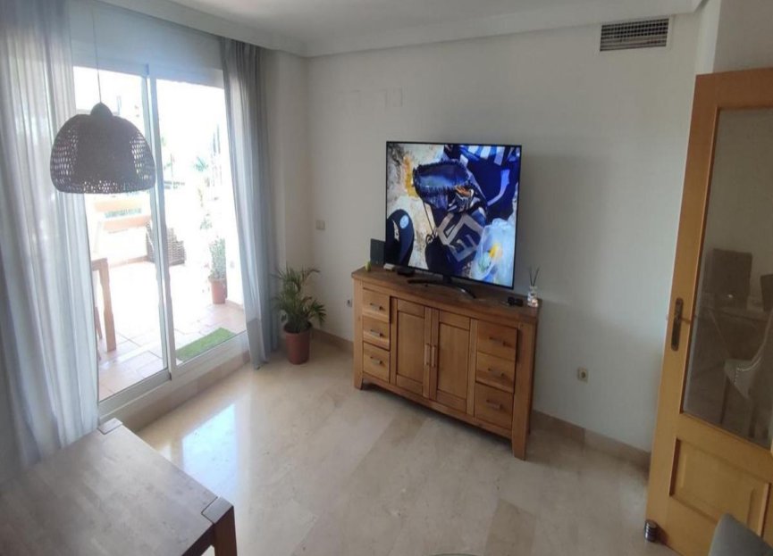 Resale - Apartment - Ground Floor Apartment - Estepona - Selwo