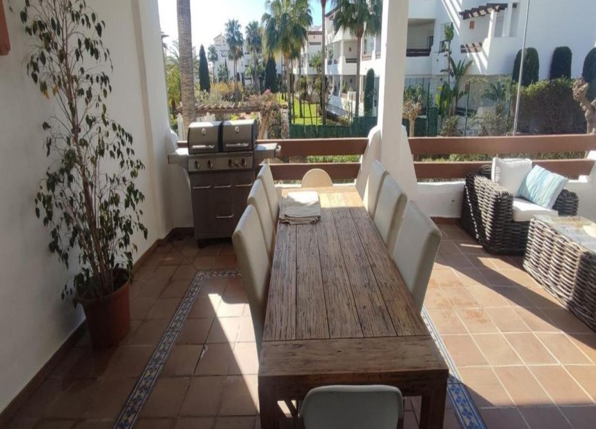 Resale - Apartment - Ground Floor Apartment - Estepona - Selwo