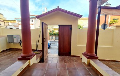 Resale - House - Semi-Detached House - Fuengirola - Fuengirola Centro