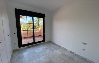 Resale - Apartment - Penthouse Duplex - Estepona - Hacienda del Sol