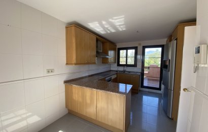 Resale - Apartment - Penthouse Duplex - Estepona - Hacienda del Sol